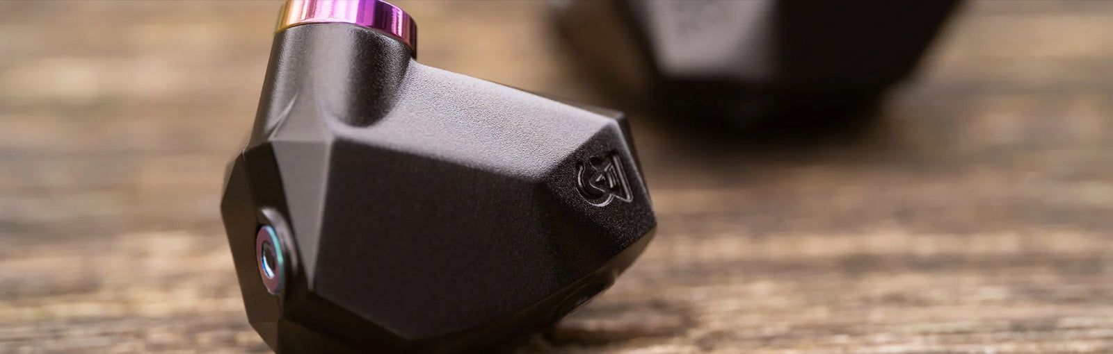 Campfire Audio Fathom, IEM, earphones, wired IEM, hybrid earphones, high end IEM's