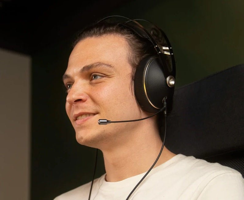 Meze 99 Neo Headset - Headphone Bar Canada