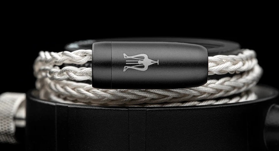 Meze Premium Silver cable DEMO - Headphone Bar Canada