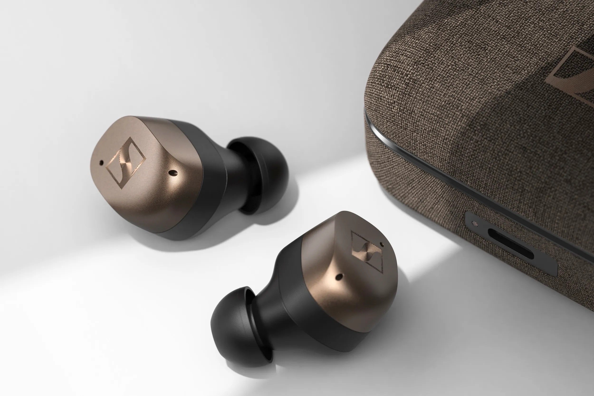Sennheiser Momentum True Wireless 4 Canada - Headphone Bar